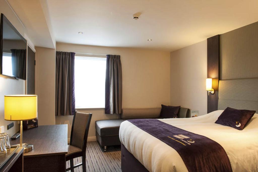 Premier Greenford Hotel Londra